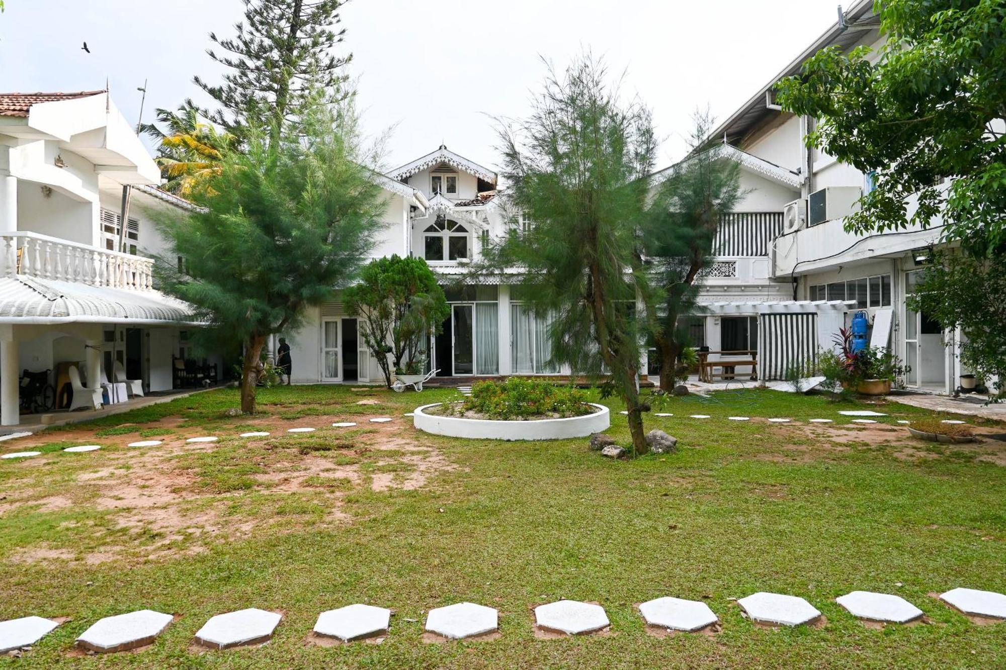 The Kings Bay Hotel By Silvas Negombo Exterior foto