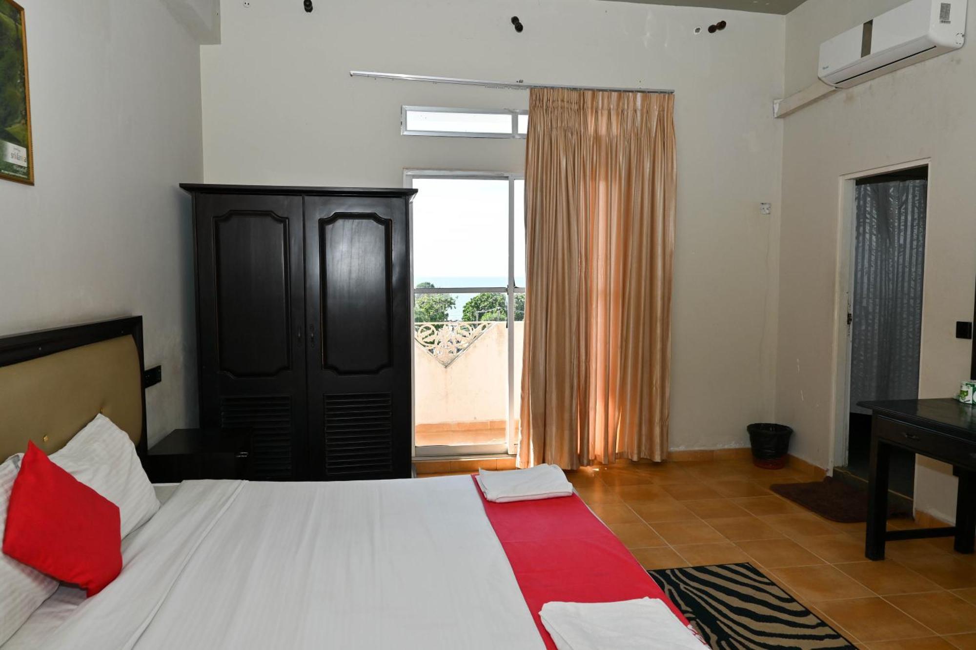The Kings Bay Hotel By Silvas Negombo Exterior foto